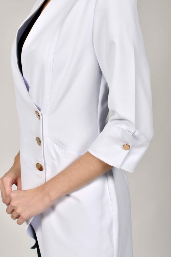 Dress To Care - Bata Trendy Branca